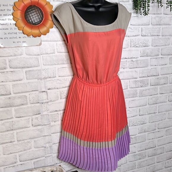 American Eagle Pleated Ruffle Fit & Flare Dress Boho Hippie XS - Picture 3 of 12